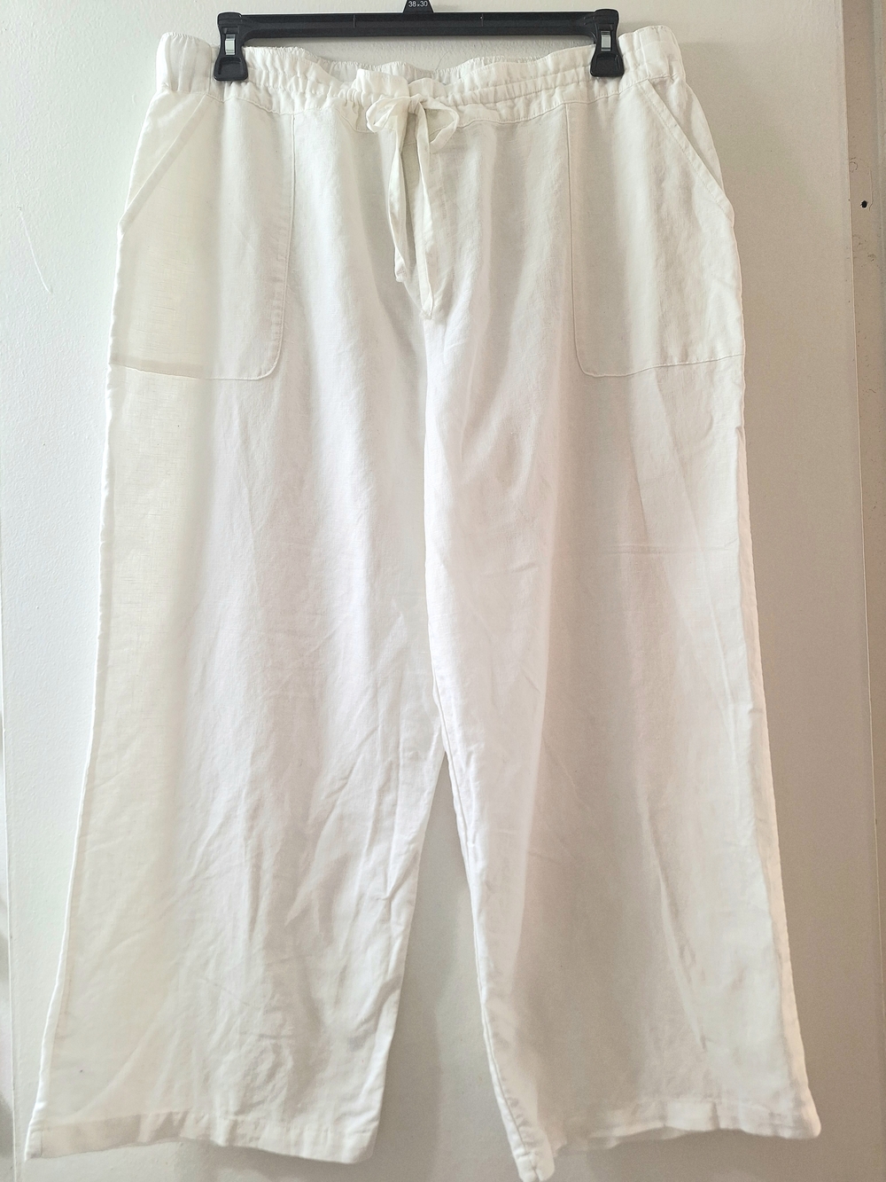 NEW Liz Claiborne White Wide-Leg Drawstring Capris